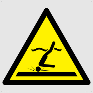 W048 Warning: Shallow water (diving)